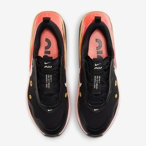 Womens Nike Air Max up